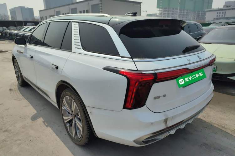 Used Hongqi E-HS9 2022 660 km Range Flagway Edition Six Seats
