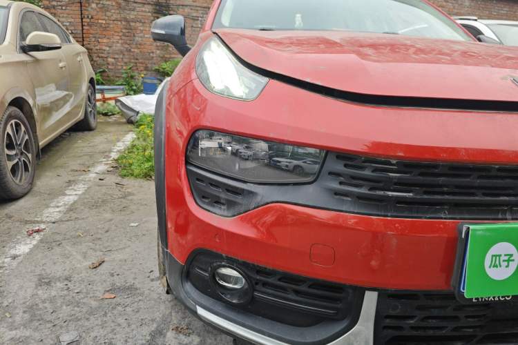 Used Lynk & Co 02 2018 1.5T DCT Two-Wheel Drive Pro Version China V Emission Standard
