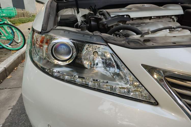 Used Lexus ES 2014 250 Elite Edition Right Front Headlight