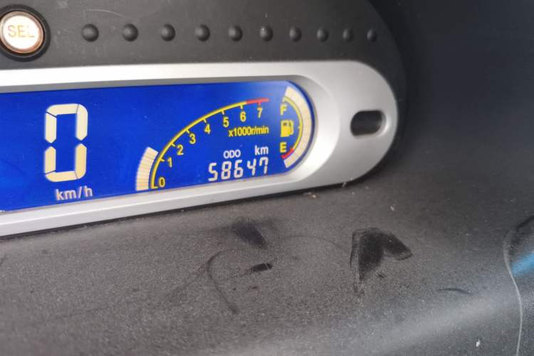 Used Chery QQ3 2012 Fashion Edition 1.0L Manual Champion Version
