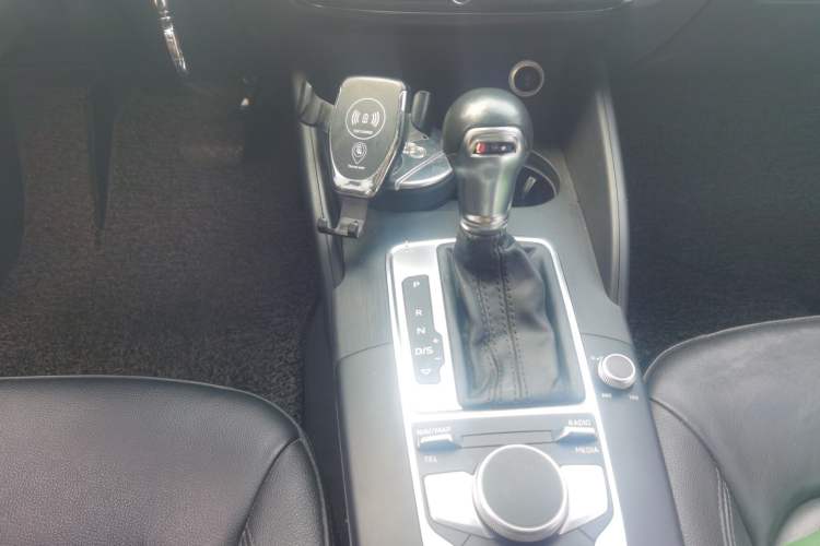 Used Audi A3 2018 30th Anniversary Edition Limousine 35 TFSI Style Model Gear Lever