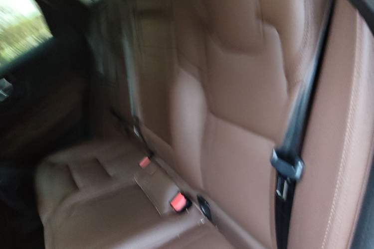 Used Volvo XC60 2021 T5 4x4 Smart Luxury Edition Left Rear Seat