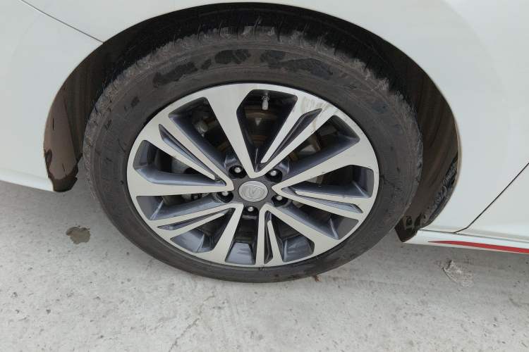 Used Changan Ruicheng CC 2021 Blue Whale Edition 1.5T DCT Luxury Model