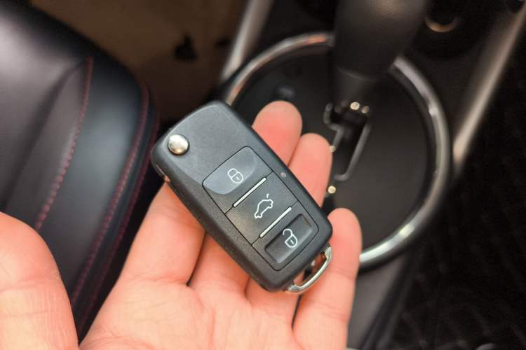 Used Mitsubishi ASX 2016 2.0L CVT Two-Wheel Drive Excellence Edition