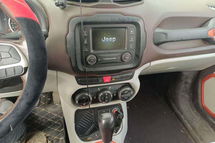 Used Jeep Renegade 2017 180T Automatic Jingneng Edition