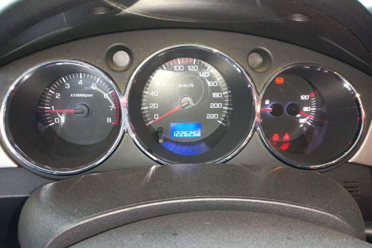 Used Dongfeng Aeolus H30 2012 CROSS 1.6L Manual Luxury Model