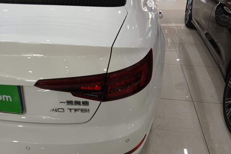 Used Audi A4L 2019 40 TFSI Ambition China VI
