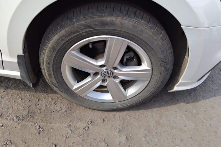 Used Volkswagen Lamando 2019 230TSI DSG Vision Edition China VI Standard
