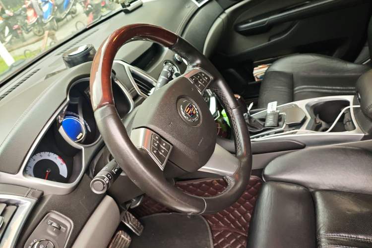 Used Cadillac SRX 2011 3.0L Flagship Edition
