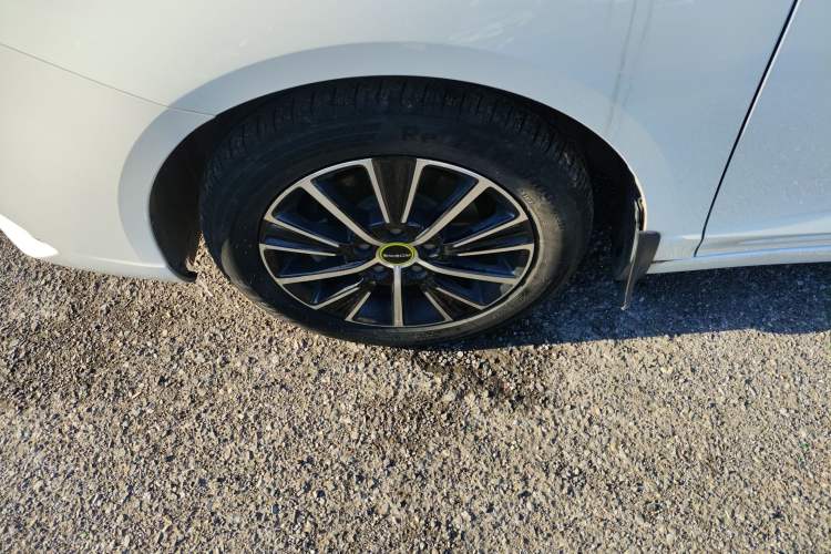 Used Roewe i5 2021 Revised Version 1.5L CVT Diamond Edition
