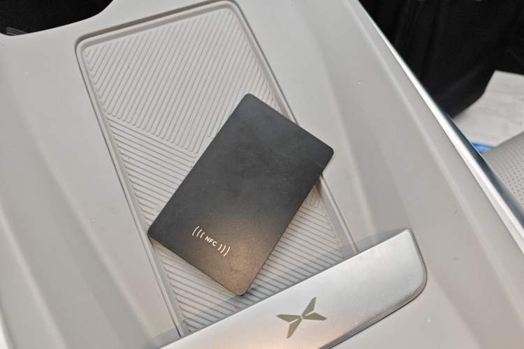 Used XPeng MONA M03 2025 600 with Ultra-Long Range Max Vehicle Key