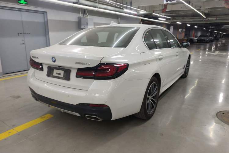 Used BMW 5 Series 2022 Second Facelift 525Li M Sport Package
