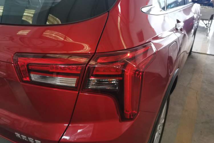 Used Venucia T60 2018 1.6L Manual ZhiShang Edition China V Standard
