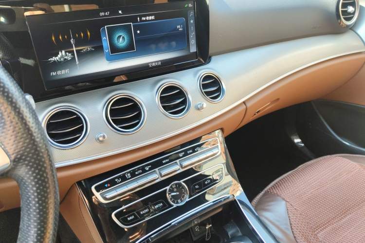 Used Mercedes-Benz E-Class 2017 E 200 Sport 4MATIC