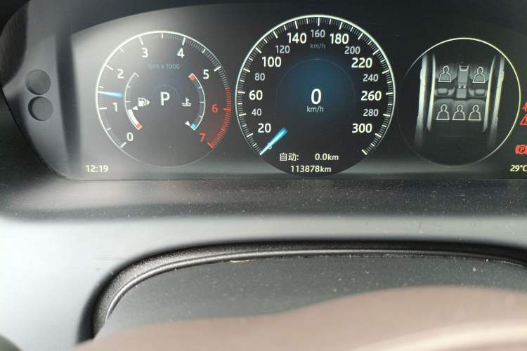 Used Jaguar XJ 2016 XJL 2.0T Two-Wheel-Drive Elegant Business Edition
