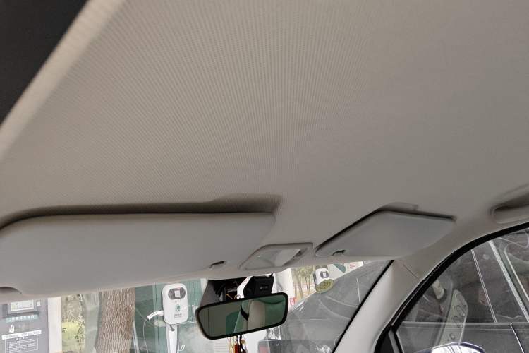 Used Wuling Hongguang MINIEV 2021 Macaron Fashion Model Lithium Iron Phosphate