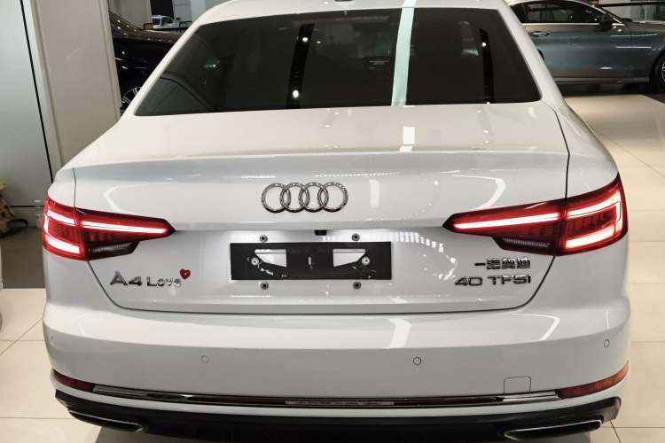 Used Audi A4L 2019 40 TFSI Ambition China VI