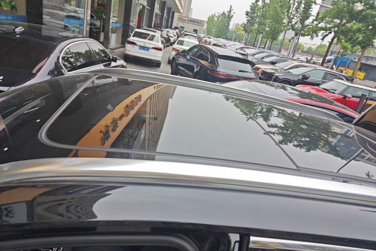 Used Hongqi HS5 2022 Revised Version 2.0T Smart Connect Flagship Edition