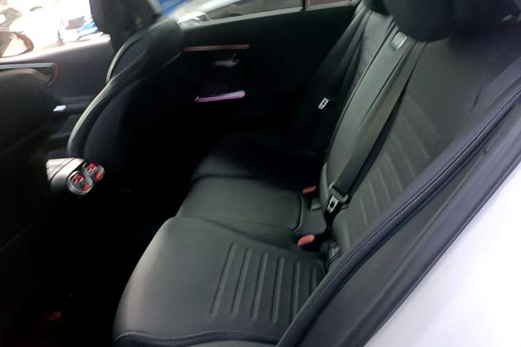 Used Mercedes-Benz C-Class 2022 Restyled C 260 L Sport Edition

