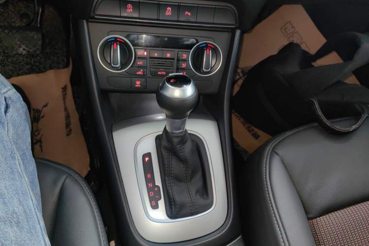 Used Audi Q3 2016 30 TFSI Fashion Model