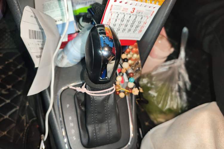 Used Volkswagen Polo 2016 1.4L Automatic Trendy Model Gear Lever