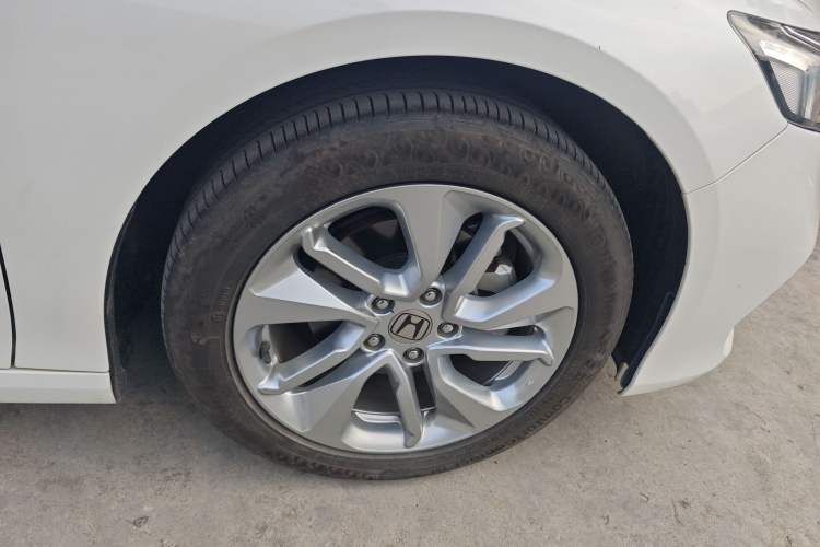 Used Honda Accord 2018 260TURBO Elite Edition China VI Right Front Wheel Hub