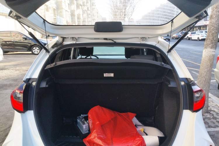 Used Honda Fit 2022 1.5L CVT Trendy Sunroof Edition Trunk