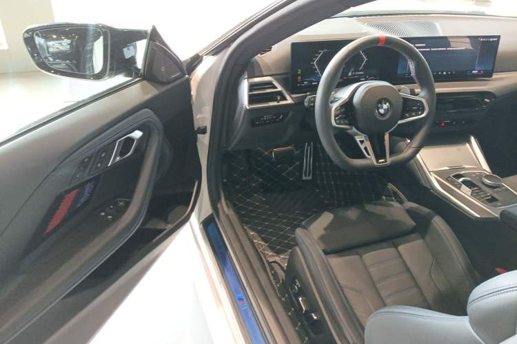 Used BMW M240i 2025 M240i xDrive