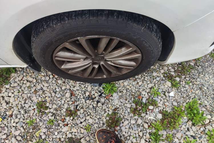 Used Citroen C4L 2014 1.8L Intelligent Drive Automatic Enjoyment Model Right Front Wheel Hub