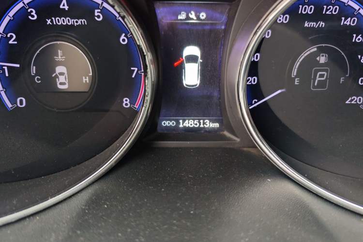 Used Hyundai ix35 2013 2.0L Automatic Two-Wheel Drive Leading GLX China V Emission Standard
