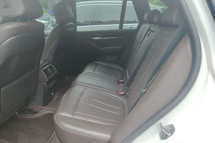 Used BMW X5 2018 xDrive35i M Sport Edition Left Rear Seat