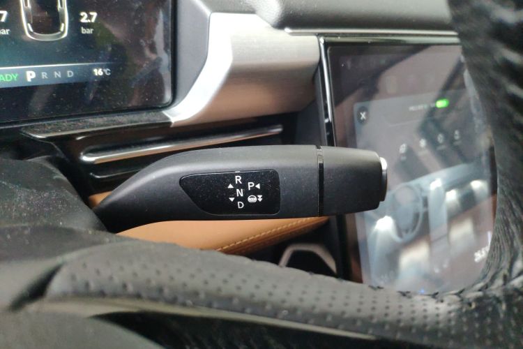 Used XPeng P5 2022 550E Gear Lever