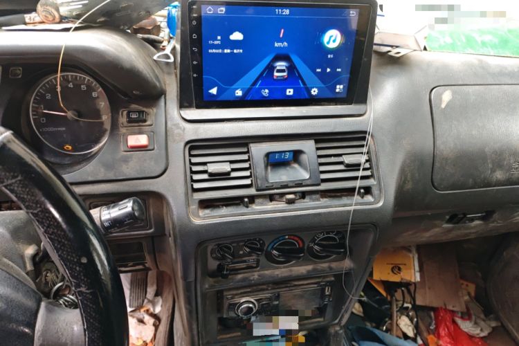 Used Leopaard 6481 2009 2.2L Manual 4x4