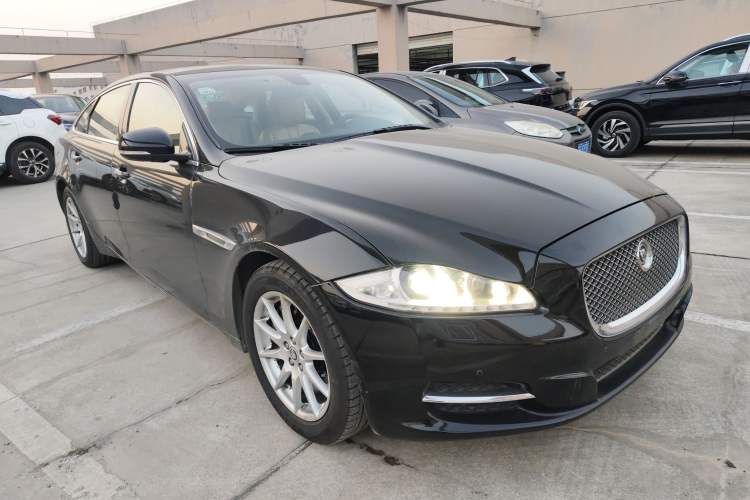 Used Jaguar XJ 2012 XJL 3.0 Panoramic Business Edition