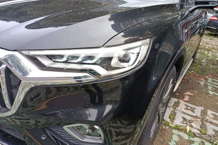 Used Hongqi HS5 2022 2.0T Smart Connect Flagship All-Wheel-Drive Version
