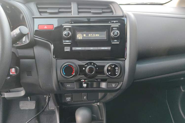 Used Honda Fit 2016 1.5L LX CVT Comfort Model
