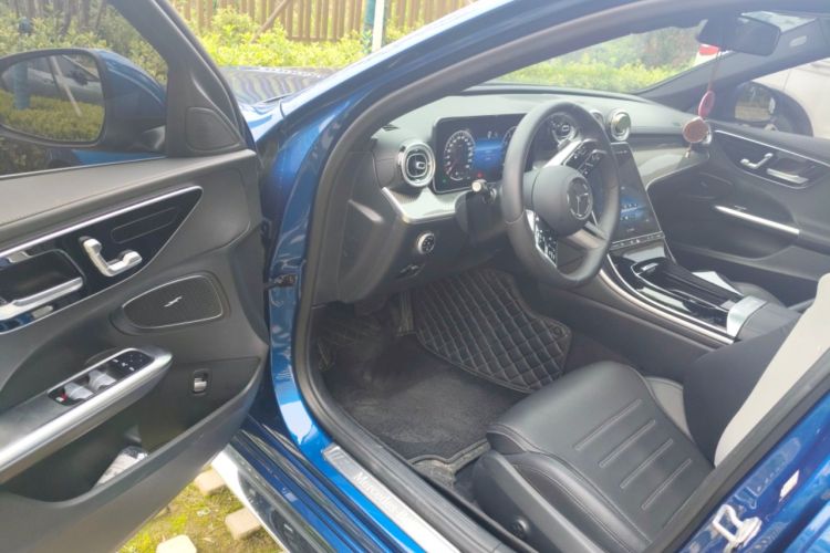 Used Mercedes-Benz C-Class 2022 C 260 L Sport Edition Driver Seat