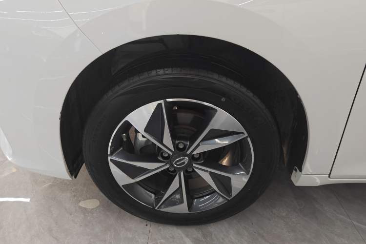 Used GAC Trumpchi M6 2023 PRO 270T DCT Luxury Edition Left Front Wheel Hub