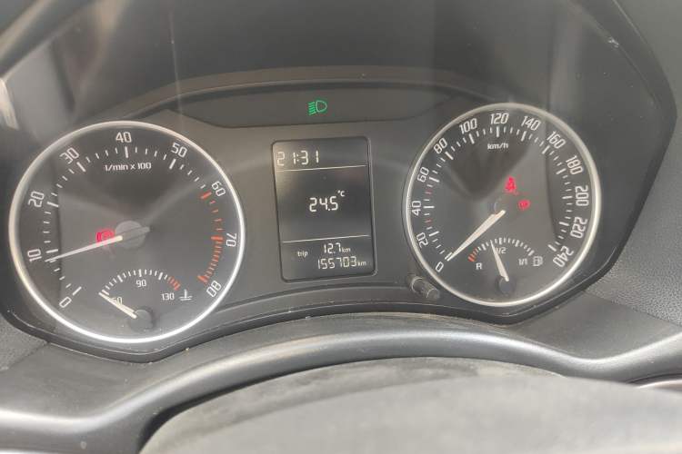 Used Skoda Octavia 2013 1.6L Manual Eado Edition
