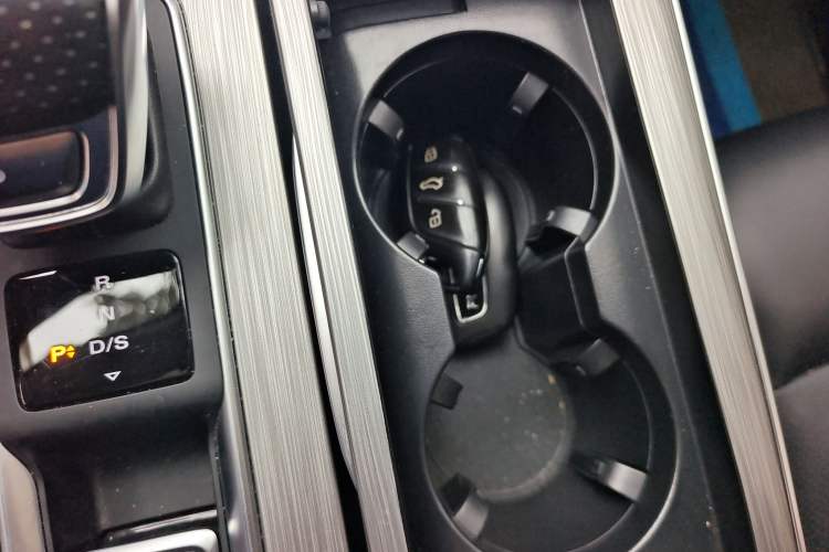 Used Roewe RX5 2021 PLUS 300TGI Automatic Ali National Trend Luxury Ronglin Edition
