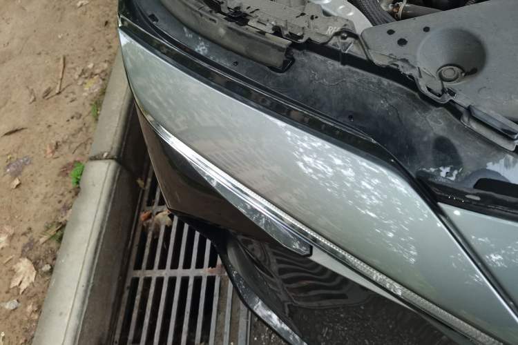 Used Toyota FAW bZ4X 2022 Four-Wheel-Drive High-Performance PRO Edition Right Front Headlight