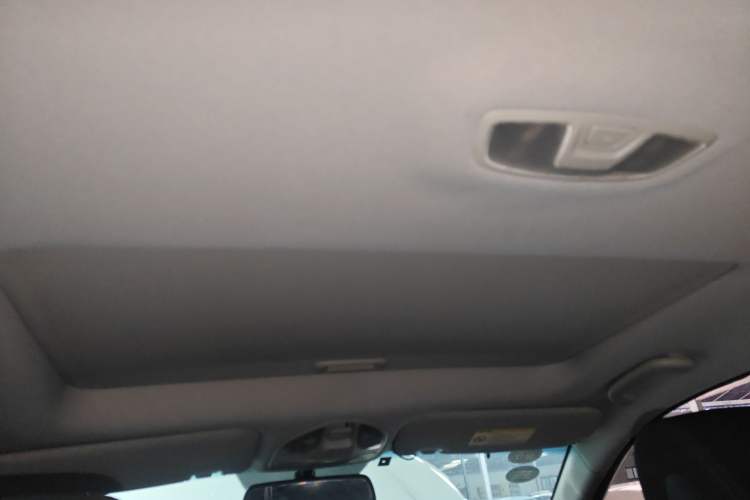 Used Hyundai Santa Fe 2015 2.0T Automatic Two-Wheel Drive Comfort Version 5 Seats
