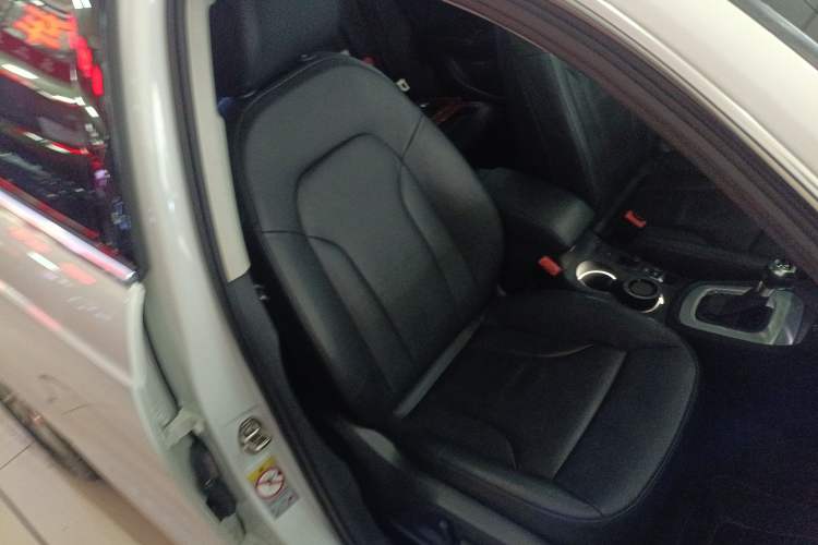 Used Audi Q3 2015 35 TFSI quattro Technology Edition
