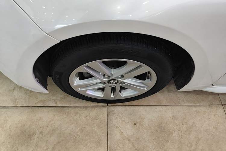 Used Toyota Levin 2021 185T CVT Luxury Edition
