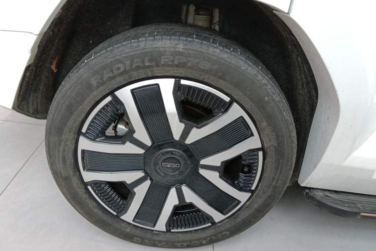 Used iCAR 03 2024 472km Four-Wheel Drive Long-Range Intelligent Advanced Version Right Rear Wheel Hub