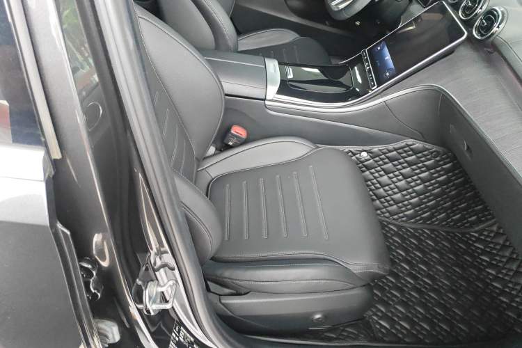 Used Mercedes-Benz C-Class 2023 C 200 L Sport Edition