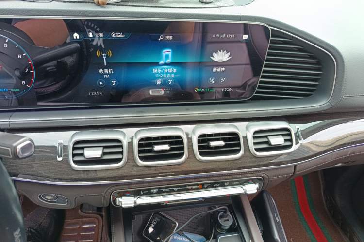 Used Mercedes-Benz GLS 2020 GLS 450 4MATIC Dynamic Edition Audio And AC Panel