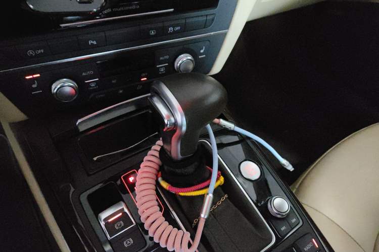 Used Audi A6L 2012 30 FSI Luxury Model