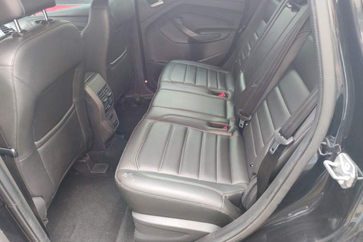 Used Ford Kuga 2019 EcoBoost 180 Two-Wheel-Drive Platinum Edition China VI Standard Left Rear Seat