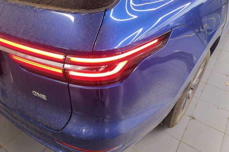 Used Li Auto ONE 2020 Extended-Range 6-Seater Version Right Rear Taillight